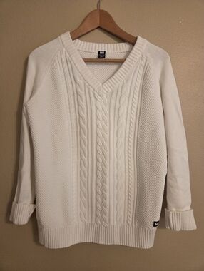 HELLY HANSEN White Cable Knit Vneck Preppy Academia Fishermencore Sweater SZ S